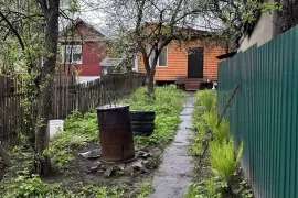 Продается часть  1-этажный дома, 82 м²