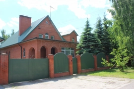 Продается 2-этажный коттедж, 430 м²