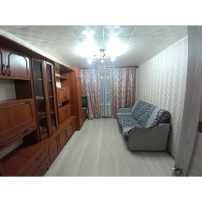 2-к. квартира, 40 м², 3/5 эт.